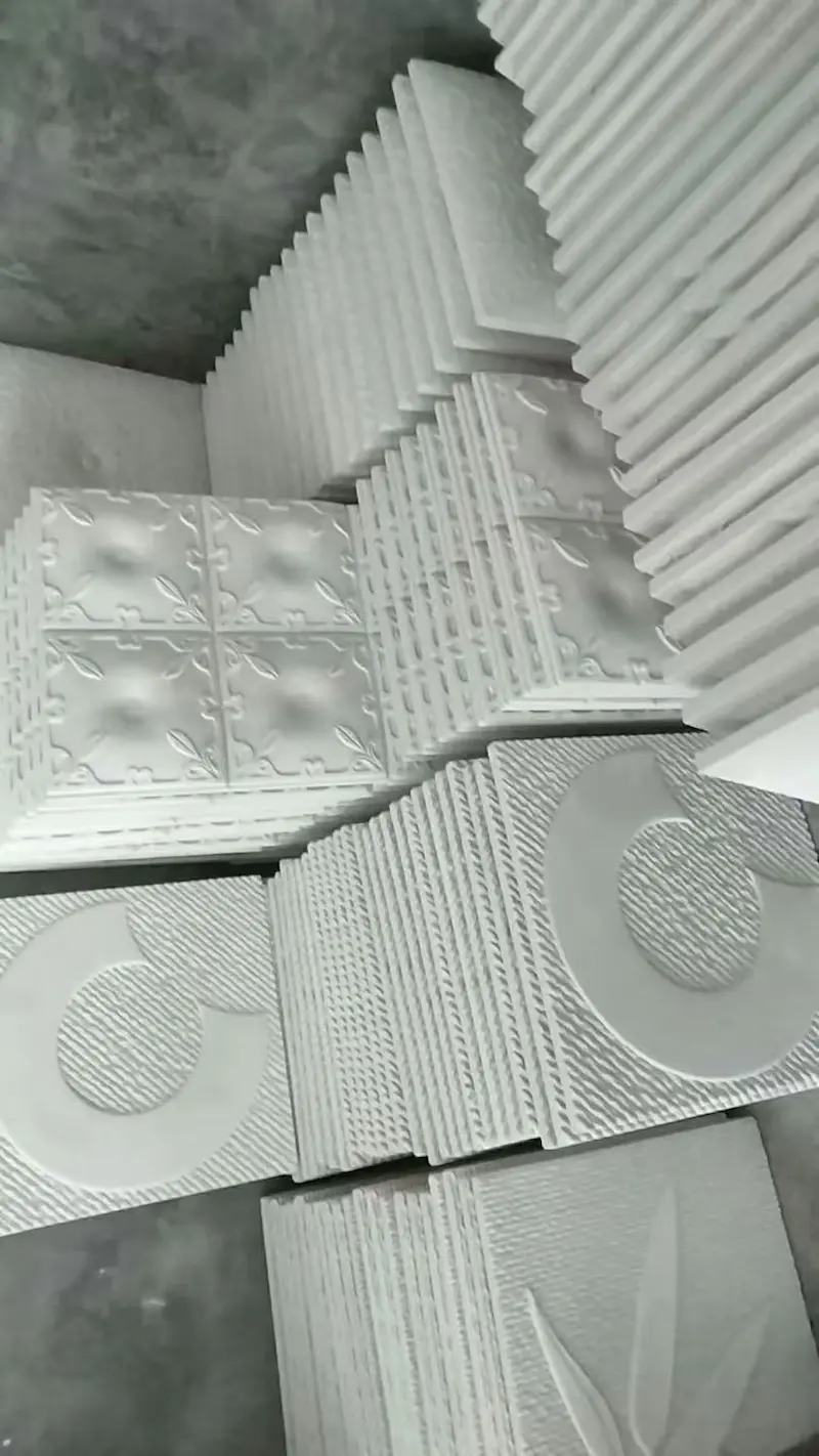 Bulk 3D wall panels and decorative cultural bricks manufactured with high strength plaster